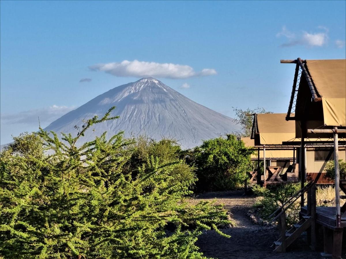 Africa Safari Lake Natron Mtowabaga Luaran gambar